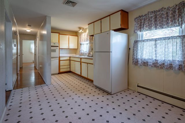 3 Derby Circle, Nashua, NH 03062
