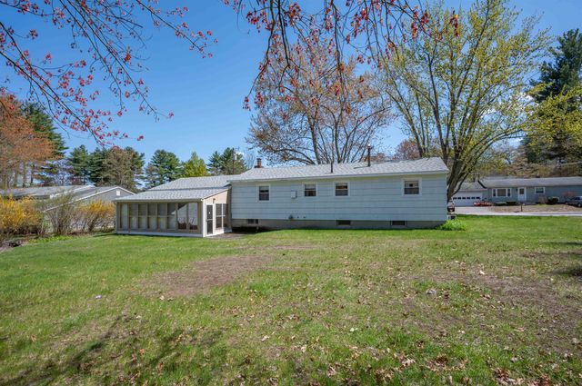 3 Derby Circle, Nashua, NH 03062