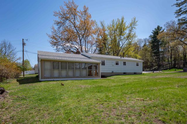 3 Derby Circle, Nashua, NH 03062