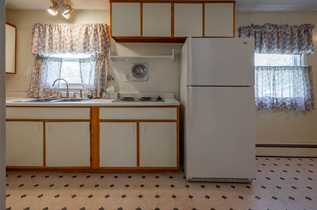 3 Derby Circle, Nashua, NH 03062