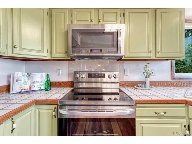 5180 Platinum Dr, Colorado Springs, CO 80918