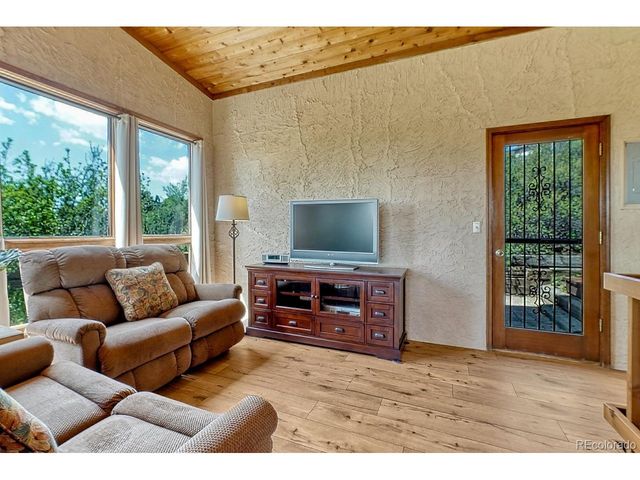 5180 Platinum Dr, Colorado Springs, CO 80918