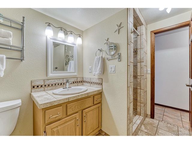 5180 Platinum Dr, Colorado Springs, CO 80918