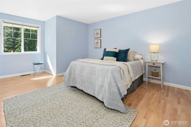 19924 163rd Avenue NE, Woodinville, WA 98072