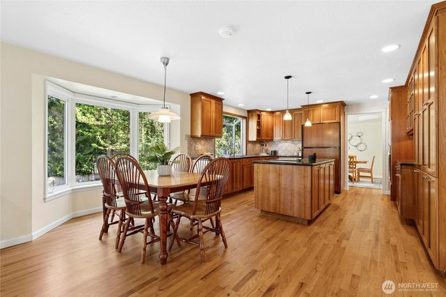 19924 163rd Avenue NE, Woodinville, WA 98072