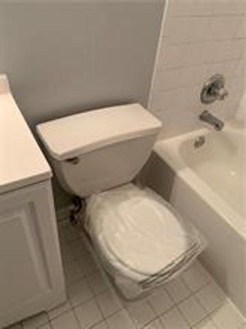 1033 Ada NW Avenue A, Atlanta, GA 30318