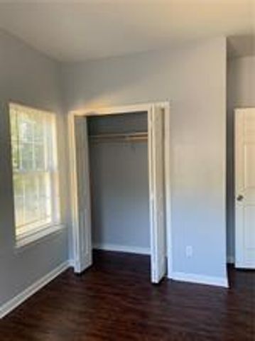 1033 Ada NW Avenue A, Atlanta, GA 30318