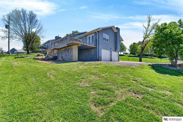 4260 Parkview Drive, Blair, NE 68008