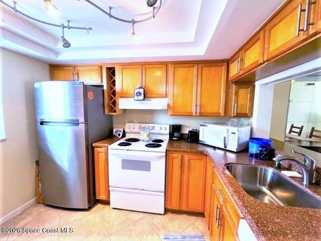 10 Sunflower Street 27, Cocoa Beach, FL 32931