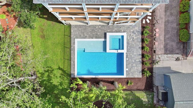1308 Holly Dr., North Myrtle Beach, SC 29582