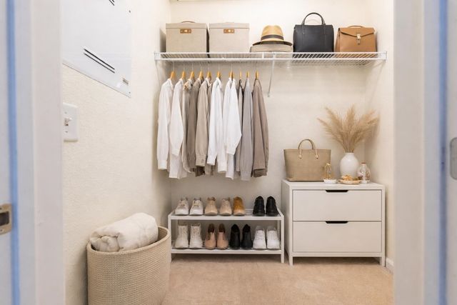 1121 40th St 3202, Emeryville, CA 94608