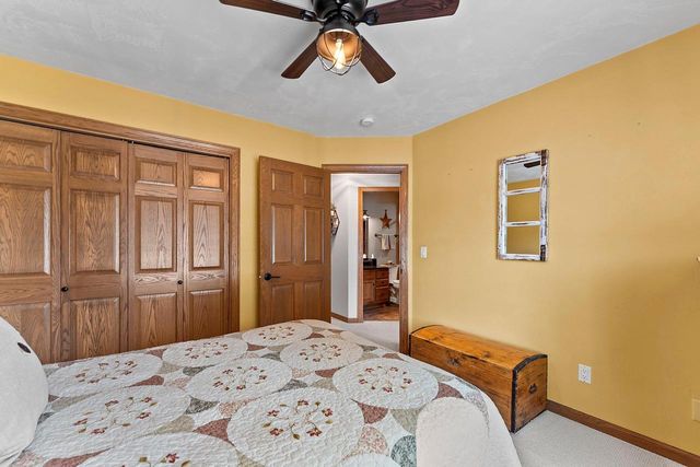 1038 HOKS RIDGE LANE, De Pere, WI 54115