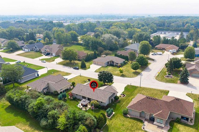 1038 HOKS RIDGE LANE, De Pere, WI 54115