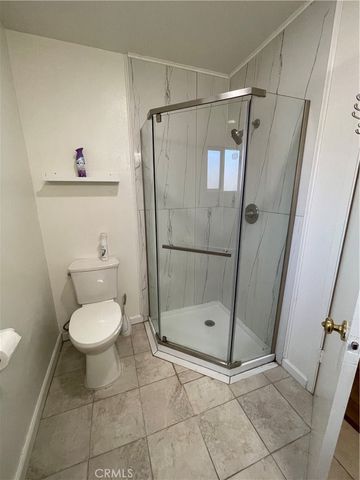 19410 Cohasset Street, Reseda, CA 91335