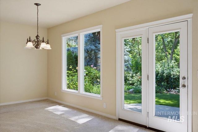 1948 S Riverford Pl, Eagle, ID 83616