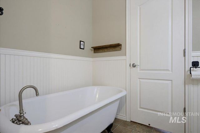 1948 S Riverford Pl, Eagle, ID 83616