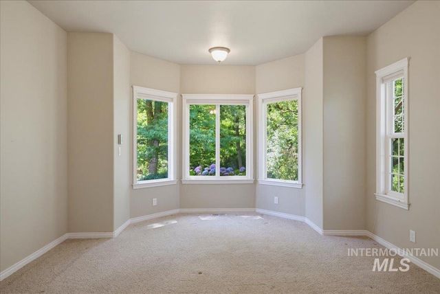 1948 S Riverford Pl, Eagle, ID 83616