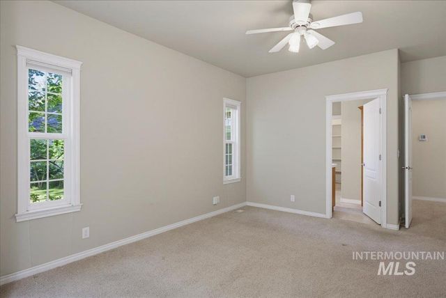 1948 S Riverford Pl, Eagle, ID 83616