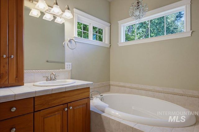 1948 S Riverford Pl, Eagle, ID 83616