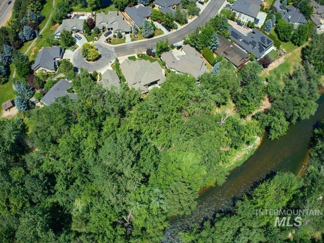 1948 S Riverford Pl, Eagle, ID 83616