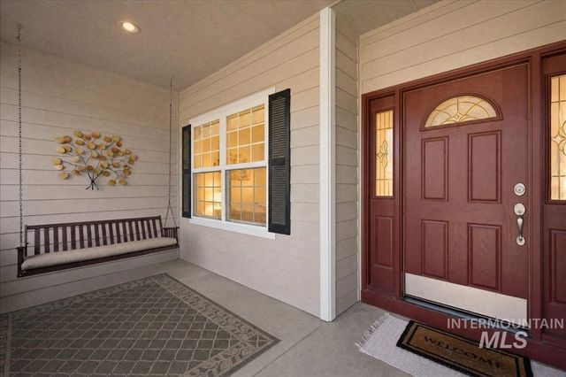 1948 S Riverford Pl, Eagle, ID 83616