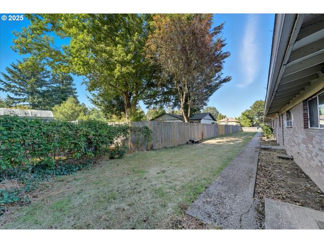 54 Nw 13TH St, Gresham, OR 97030