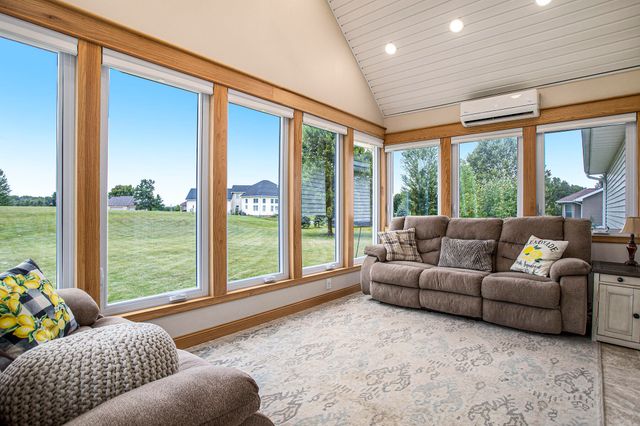 44 Candlewood Court, Coldwater, MI 49036