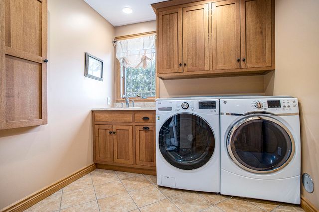 44 Candlewood Court, Coldwater, MI 49036