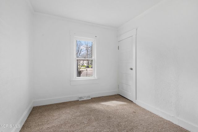 1206 Warwick Avenue, Toledo, OH 43607