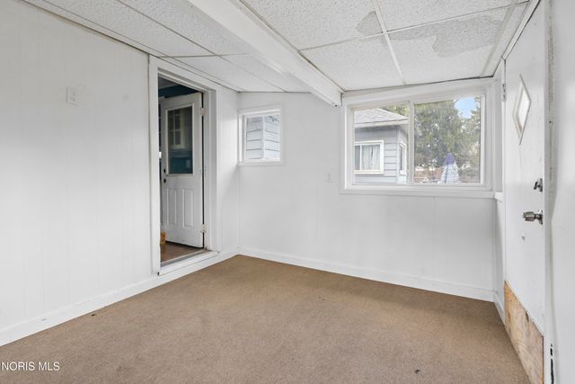 1206 Warwick Avenue, Toledo, OH 43607