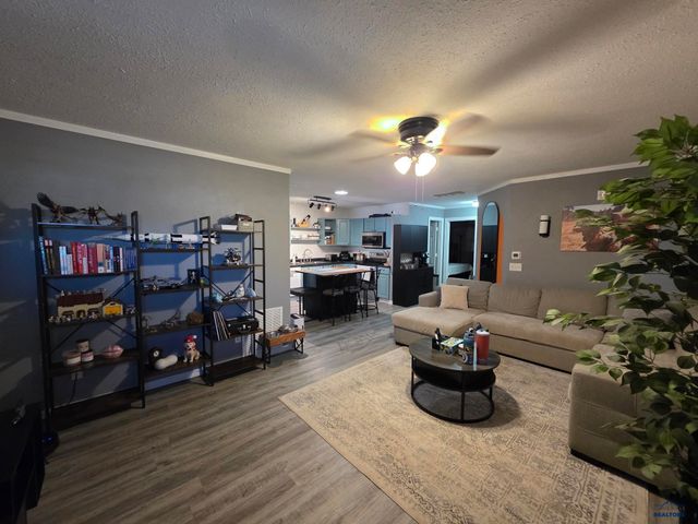 2819 WILLOW AVE, Rapid City, SD 57701