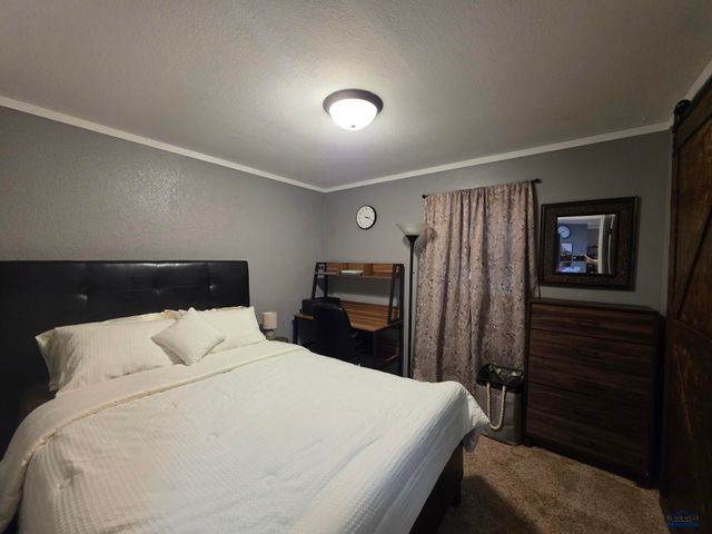 2819 WILLOW AVE, Rapid City, SD 57701