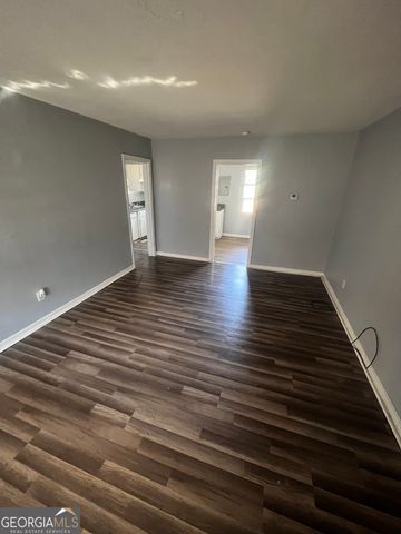 1909 W Broad Avenue, Albany, GA 31707