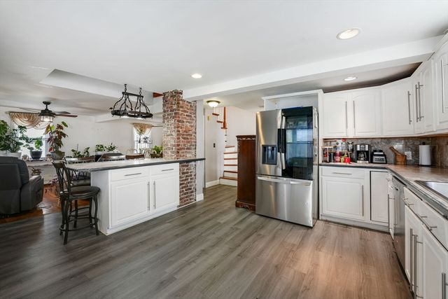 235 Chaveson St, Fall River, MA 02723