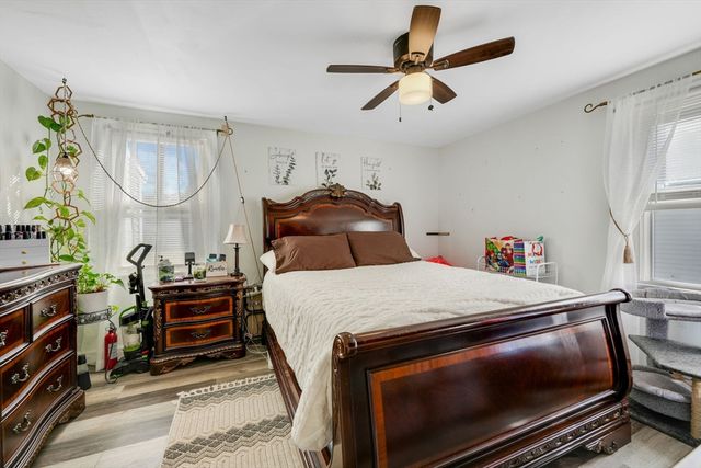 235 Chaveson St, Fall River, MA 02723