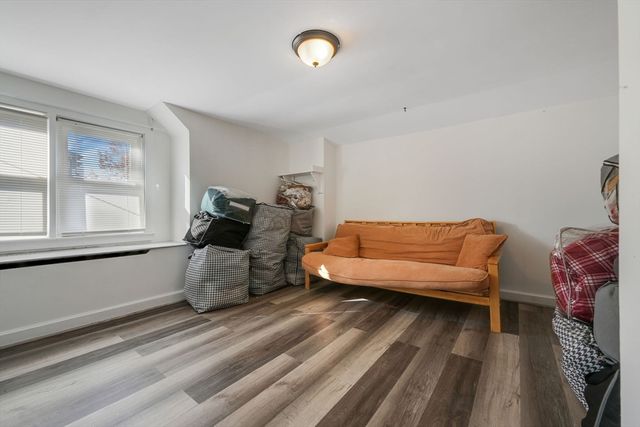 235 Chaveson St, Fall River, MA 02723