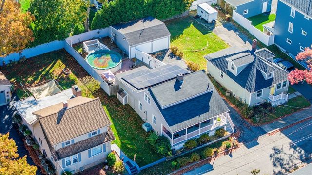 235 Chaveson St, Fall River, MA 02723