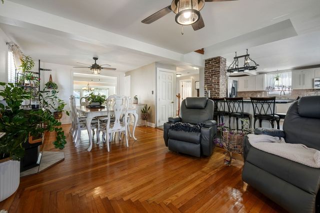 235 Chaveson St, Fall River, MA 02723