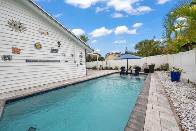 420 OXFORD ROAD, Palm Harbor, FL 34683