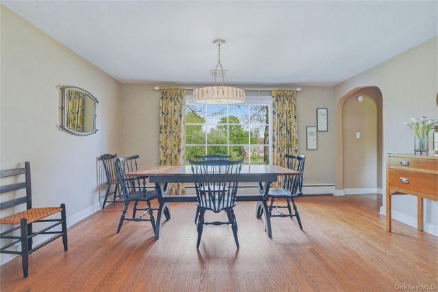711 Neighborhood Road, Lake Katrine, NY 12449