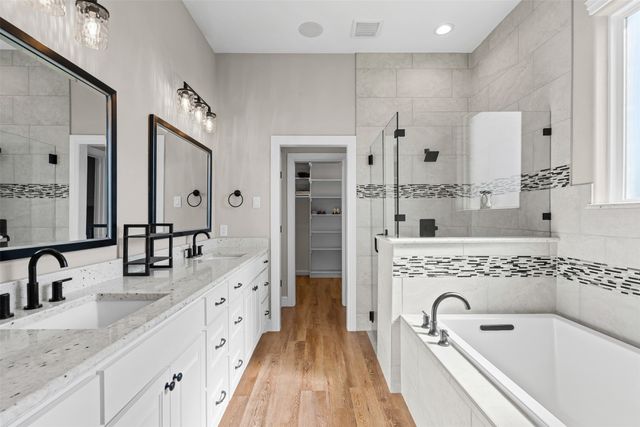 8732 Fullerton Drive, Cleburne, TX 76033