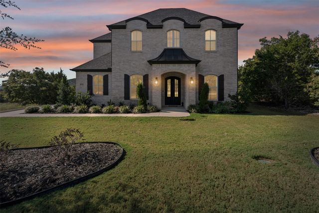 8732 Fullerton Drive, Cleburne, TX 76033