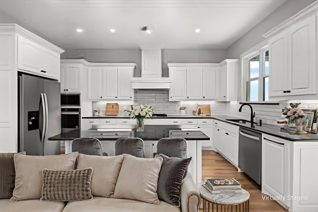 8732 Fullerton Drive, Cleburne, TX 76033