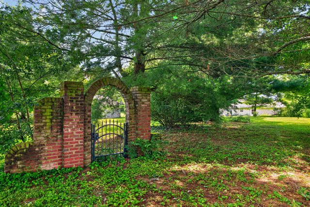 600 Ison Lane, Harrodsburg, KY 40330