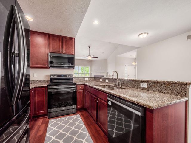 6816 Kinsale Lane, Powell, OH 43065