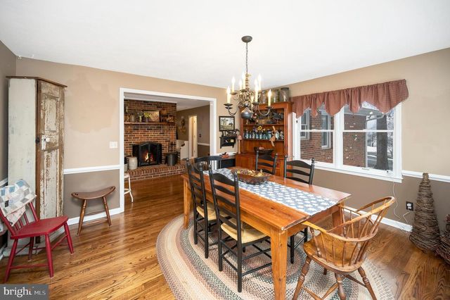 3201 LAKEVIEW PKWY, Locust Grove, VA 22508