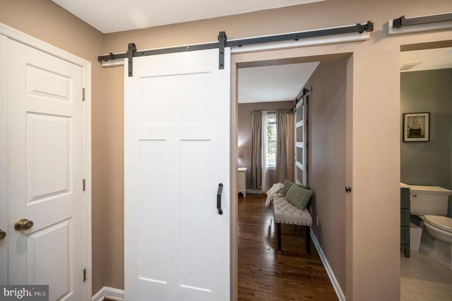 3201 LAKEVIEW PKWY, Locust Grove, VA 22508