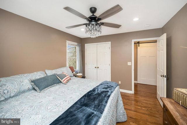 3201 LAKEVIEW PKWY, Locust Grove, VA 22508