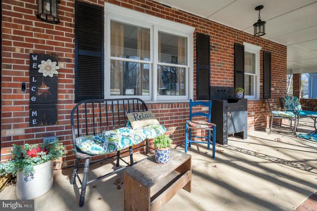 3201 LAKEVIEW PKWY, Locust Grove, VA 22508