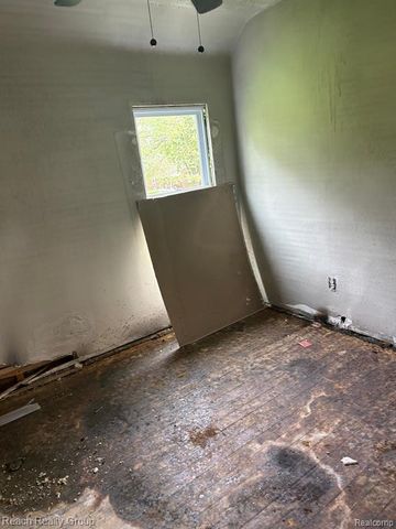 11581 Rossiter Street, Detroit, MI 48224